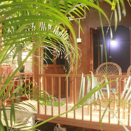 Sea Bird Beach Cafe & Cottages Morjim Esterno foto